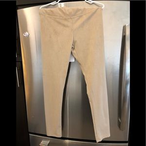 Shinestar super soft suede like leggings, NWT,  L